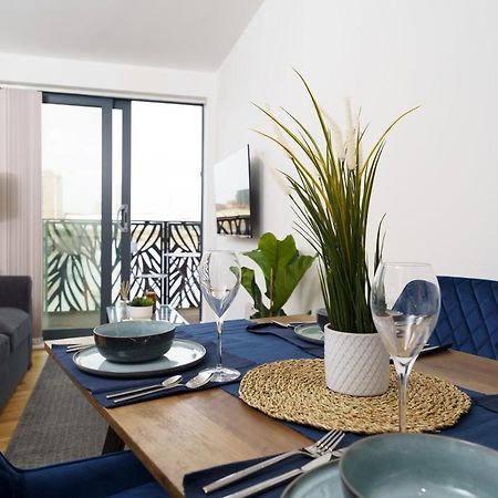 1 Bed Flat Near Canary Wharf, O2 Lejlighed London Eksteriør billede